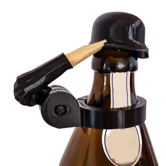 Salutierender Bierflaschen-Cap