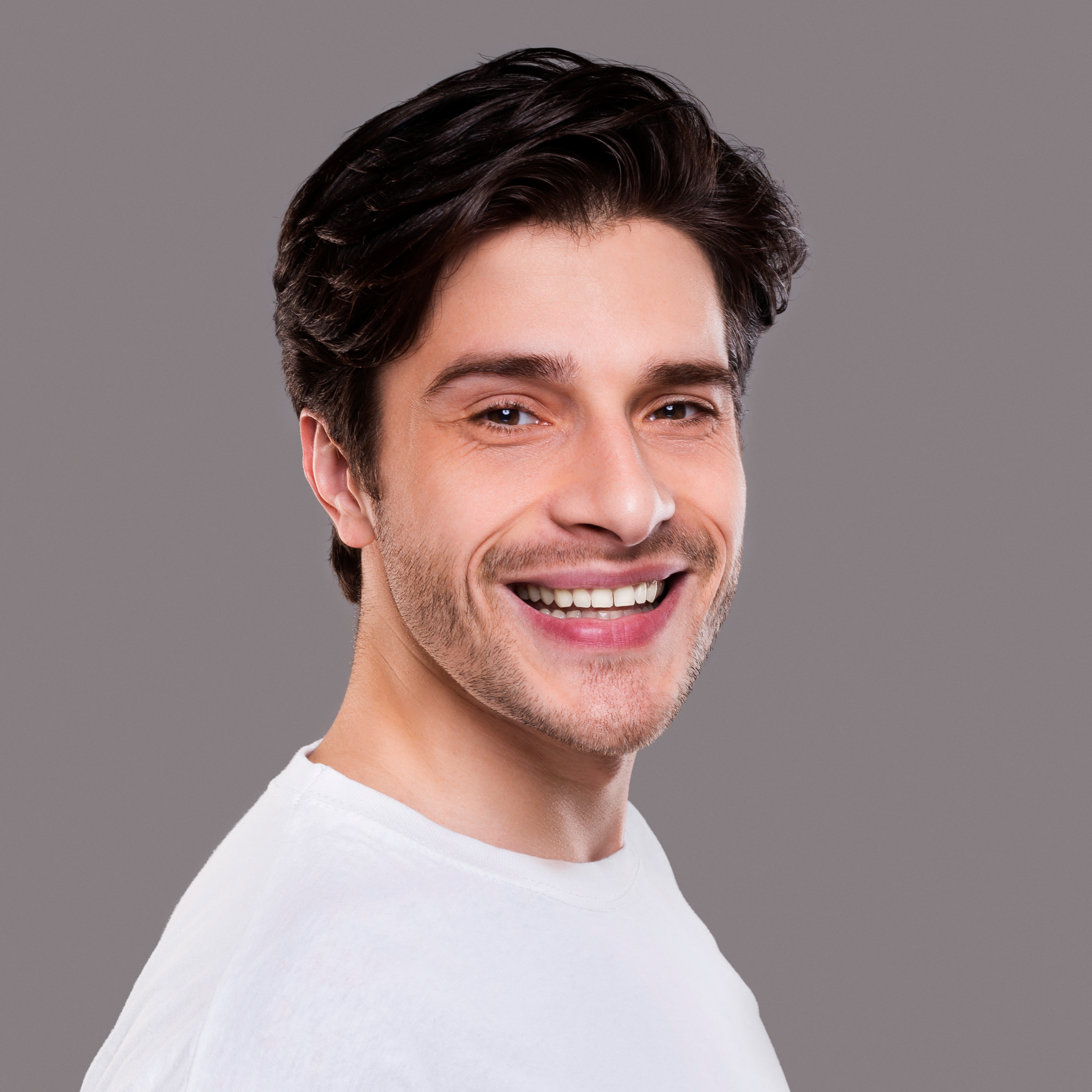 Tobias R.